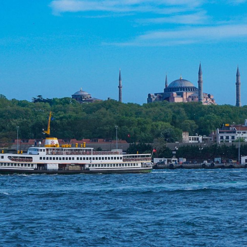 Sunset Bosphorus & Golden Horn Cruise